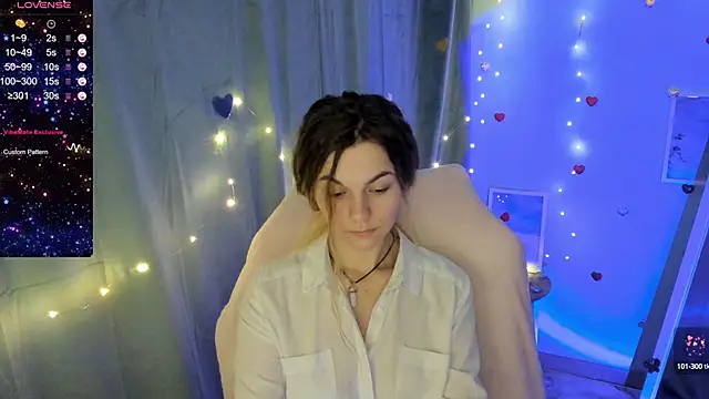 Snapshot of Sweet_me_ chatting on March 15, 2025, 10:24 am Sweet me online show from March 15, 2025, 10:24 am