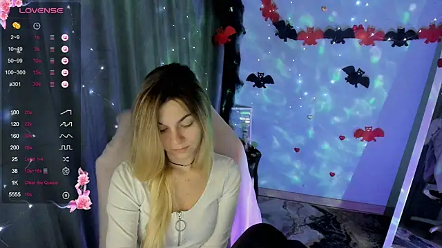 Snapshot of Sweet_me_ chatting on October 27, 2025, 6:50 am Sweet me online show from October 27, 2025, 6:50 am