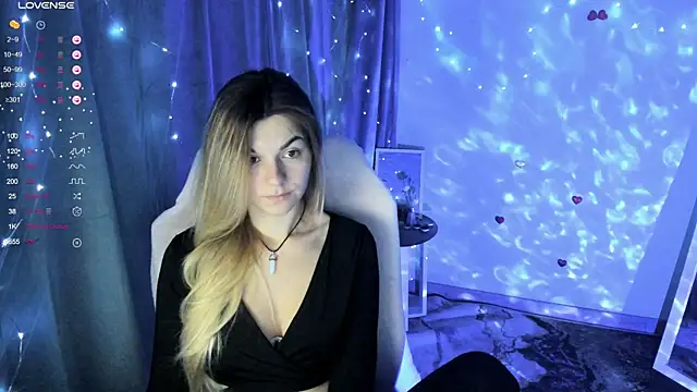 Snapshot of Sweet_me_ chatting on November 14, 2025, 6:12 am Sweet me online show from November 14, 2025, 6:12 am