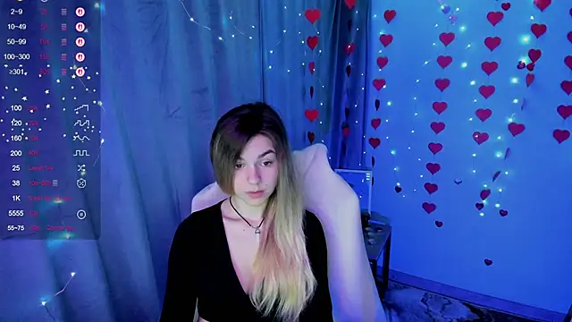 Snapshot of Sweet_me_ chatting on February 15, 2026, 7:51 am Sweet me online show from February 15, 2026, 7:51 am