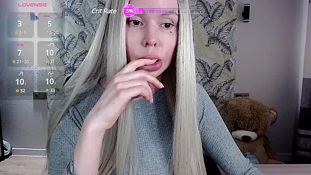 Snapshot of Marmalade_Fox chatting on March 9, 2025, 7:34 am Marmalade Fox online show from March 9, 2025, 7:34 am