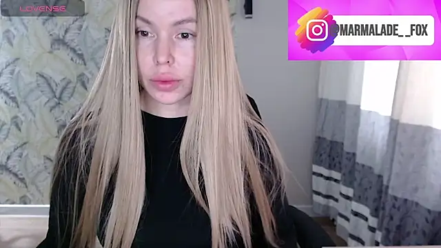 Snapshot of Marmalade_Fox chatting on May 21, 2026, 4:52 am Marmalade Fox online show from May 21, 2026, 4:52 am