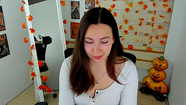 Lexy flower online show from October 19, 2025, 12:39 pm