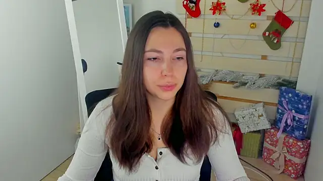 Lexy flower online show from December 5, 2025, 1:42 pm