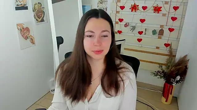 Lexy flower online show from February 12, 2026, 1:39 pm