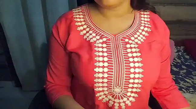 Snapshot of Trezza chatting on February 24, 2025, 5:09 pm Trezza online show from February 24, 2025, 5:09 pm