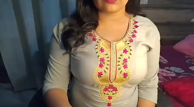 Snapshot of Trezza chatting on March 20, 2025, 3:58 pm Trezza online show from March 20, 2025, 3:58 pm