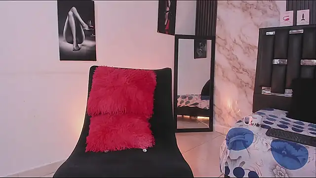 katherina diaz online show from February 12, 2026, 11:00 pm