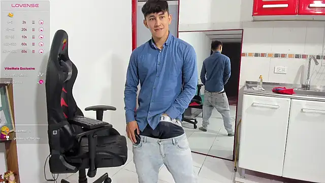 Snapshot of jacques_cardiet chatting on February 24, 2025, 11:43 am jacques cardiet online show from February 24, 2025, 11:43 am