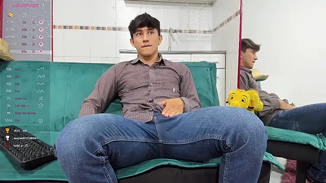 Snapshot of jacques_cardiet chatting on March 14, 2025, 5:35 pm jacques cardiet online show from March 14, 2025, 5:35 pm