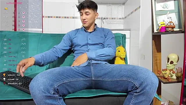 Snapshot of jacques_cardiet chatting on March 20, 2025, 1:59 pm jacques cardiet online show from March 20, 2025, 1:59 pm