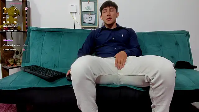 Snapshot of jacques_cardiet chatting on September 25, 2025, 12:09 pm jacques cardiet online show from September 25, 2025, 12:09 pm