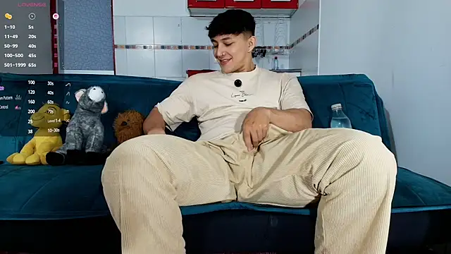 Snapshot of jacques_cardiet chatting on December 20, 2025, 2:13 pm jacques cardiet online show from December 20, 2025, 2:13 pm