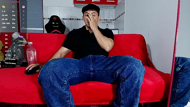 Snapshot of jacques_cardiet chatting on January 8, 2026, 1:13 pm jacques cardiet online show from January 8, 2026, 1:13 pm