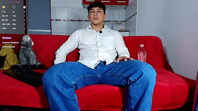 Snapshot of jacques_cardiet chatting on January 11, 2026, 4:23 pm jacques cardiet online show from January 11, 2026, 4:23 pm