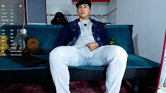 Snapshot of jacques_cardiet chatting on February 6, 2026, 11:35 am jacques cardiet online show from February 6, 2026, 11:35 am