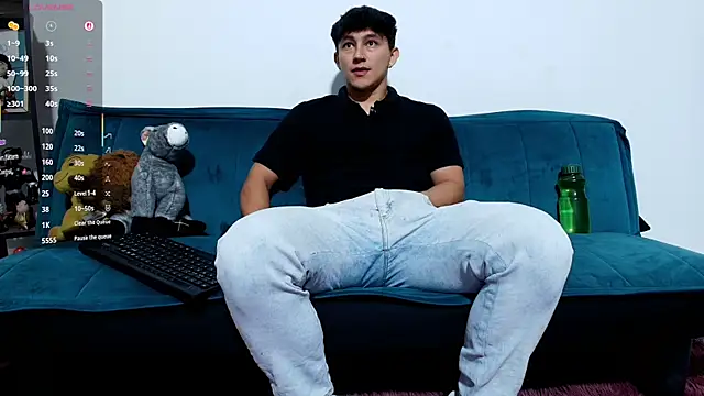 Snapshot of jacques_cardiet chatting on February 9, 2026, 11:36 am jacques cardiet online show from February 9, 2026, 11:36 am