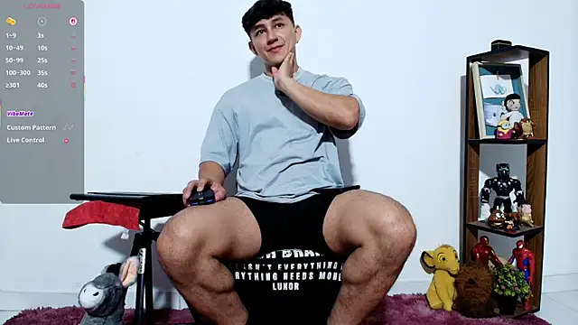 Snapshot of jacques_cardiet chatting on February 13, 2026, 12:23 pm jacques cardiet online show from February 13, 2026, 12:23 pm