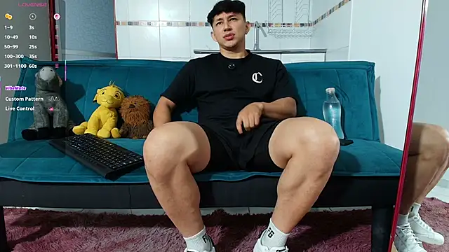 Snapshot of jacques_cardiet chatting on March 3, 2026, 11:49 am jacques cardiet online show from March 3, 2026, 11:49 am