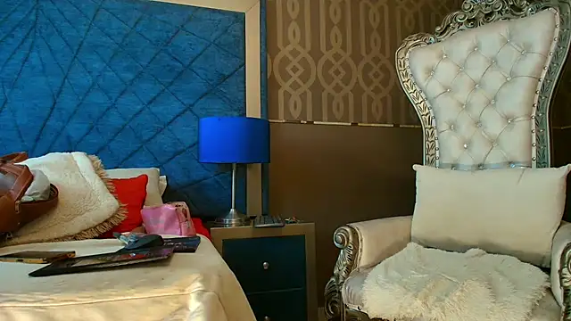 Janna Rousse  online show from February 11, 2025, 12:16 pm