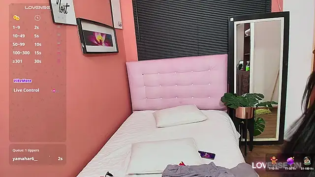 MiissBNasty online show from December 7, 2024, 2:53 am