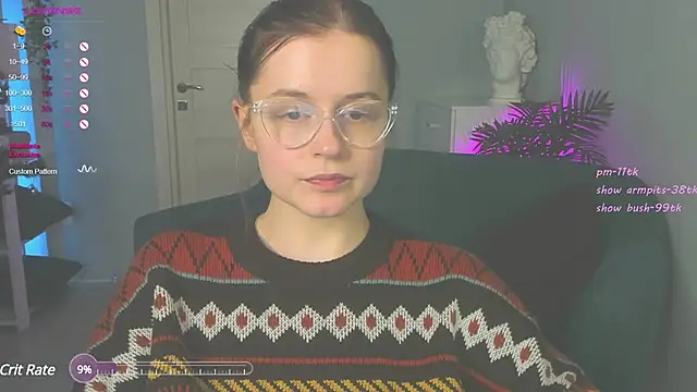 Snapshot of reb_luvng chatting on December 22, 2024, 6:04 pm reb luvng online show from December 22, 2024, 6:04 pm