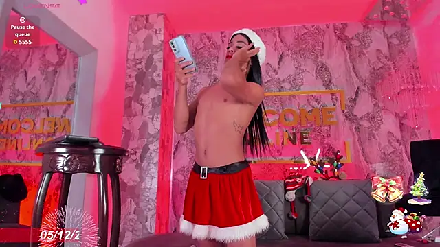 DeniseVillareal online show from December 5, 2024, 9:50 pm