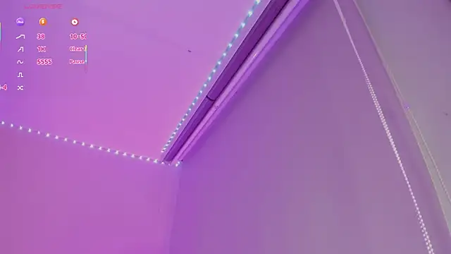 Oriana Guzman online show from March 15, 2026, 4:51 am