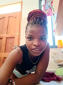 hotgal1112 online show from February 26, 2026, 4:33 am