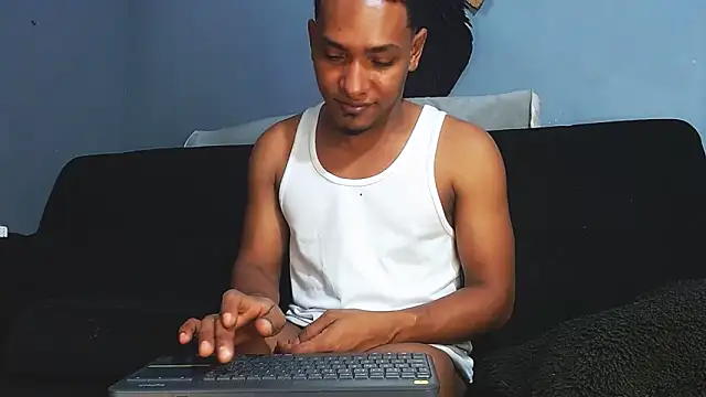 Grandeygruesa1 online show from April 20, 2026, 4:26 am