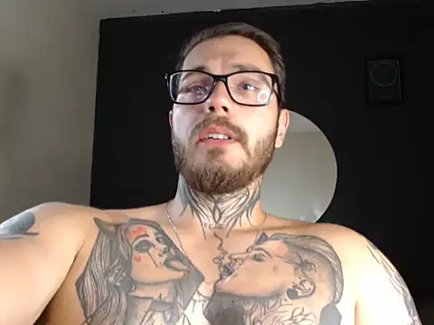 clark r online show from October 7, 2025, 12:19 am