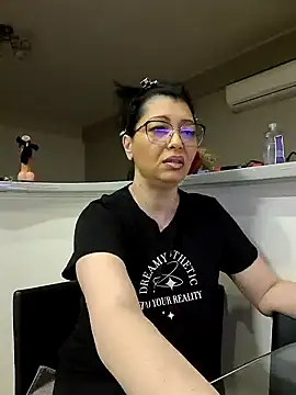 Milf Abigail online show from February 14, 2025, 4:31 pm