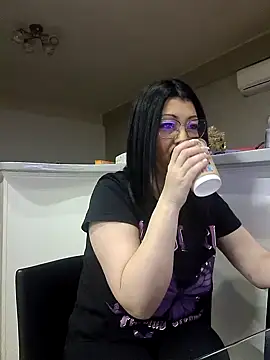 Milf Abigail online show from March 9, 2025, 12:53 am