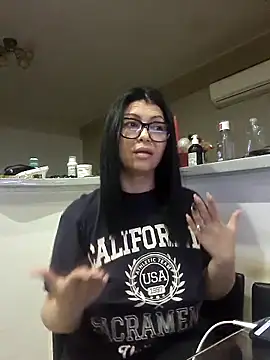 Milf Abigail online show from October 24, 2025, 12:30 am