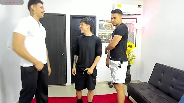 badguyss bisex online show from March 22, 2026, 11:35 am