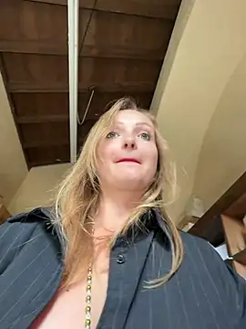 LadyTatiana Madam online show from July 26, 2026, 1:51 pm
