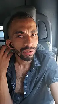 Snapshot of UncutToyBoy23cm chatting on March 7, 2025, 3:07 pm UncutToyBoy23cm online show from March 7, 2025, 3:07 pm