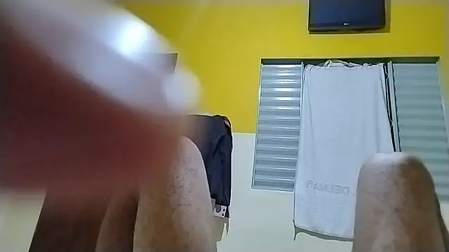 UncutToyBoy23cm online show from December 16, 2025, 1:49 pm