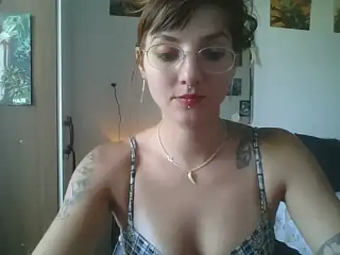 Snapshot of SweetyBabyDemon chatting on January 12, 2025, 5:33 pm SweetyBabyDemon online show from January 12, 2025, 5:33 pm