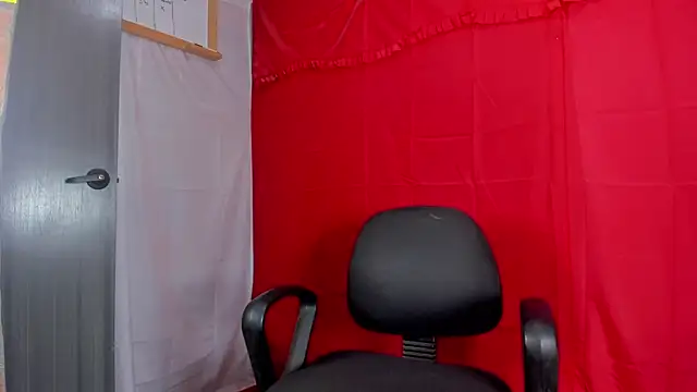 Snapshot of Master_Rimay chatting on December 10, 2024, 1:32 am Master Rimay online show from December 10, 2024, 1:32 am