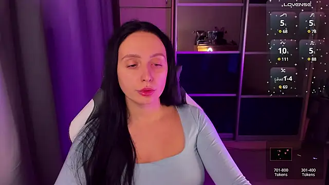 Snapshot of Christy_Calypso chatting on January 4, 2025, 8:05 pm Christy Calypso online show from January 4, 2025, 8:05 pm