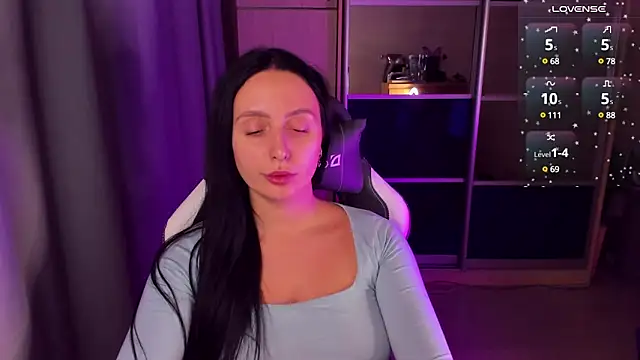 Snapshot of Christy_Calypso chatting on January 4, 2025, 11:27 pm Christy Calypso online show from January 4, 2025, 11:27 pm