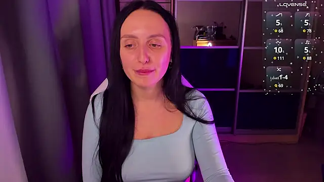 Snapshot of Christy_Calypso chatting on January 5, 2025, 2:38 am Christy Calypso online show from January 5, 2025, 2:38 am