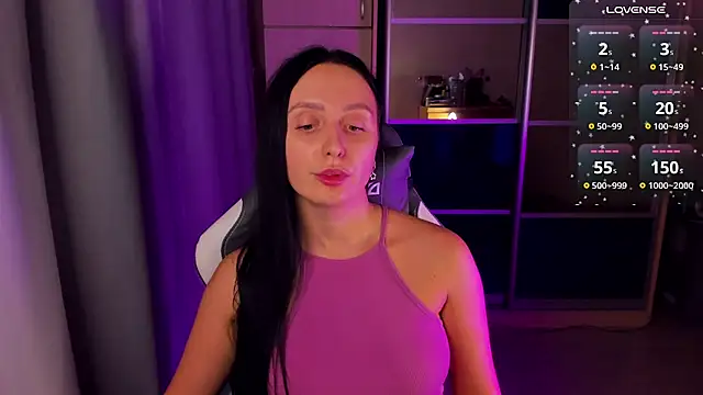 Snapshot of Christy_Calypso chatting on January 6, 2025, 1:42 am Christy Calypso online show from January 6, 2025, 1:42 am