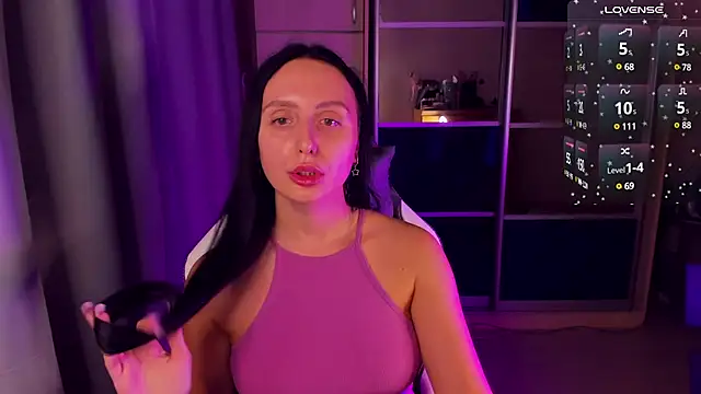 Snapshot of Christy_Calypso chatting on January 7, 2025, 1:38 am Christy Calypso online show from January 7, 2025, 1:38 am