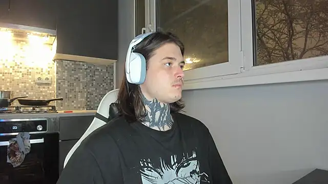  torfin  online show from December 14, 2024, 10:39 pm