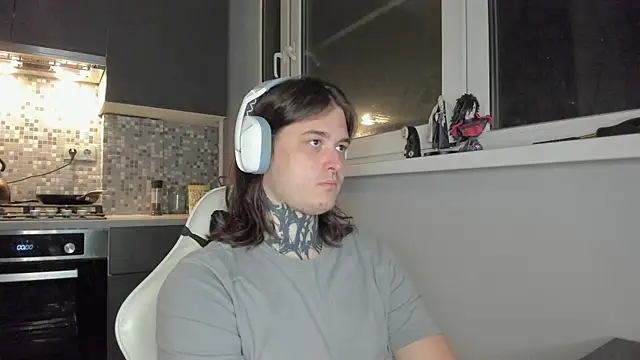  torfin  online show from March 15, 2025, 1:19 am