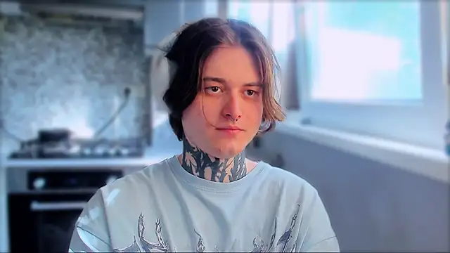  torfin  online show from May 18, 2026, 5:13 am