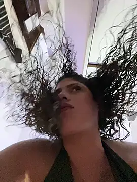 Shura xxxBig online show from April 24, 2026, 11:40 pm