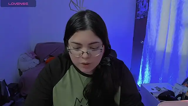 Aria Fullbuster online show from April 2, 2026, 8:39 pm